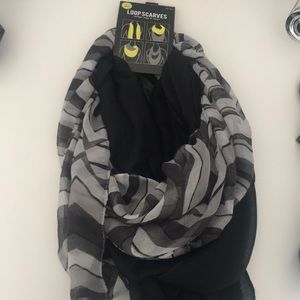 Loop Scarfs